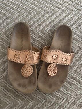 JACK ROGERS COMFORT SANDAL IN ROSE GOLD SIZE 8
